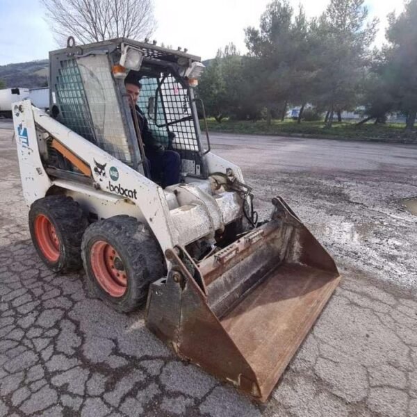BOBCAT 753 - Chargeuse