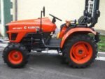 Kubota EK1-261 - Tracteur Compact et Polyvalent – Image 14