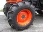 Kubota EK1-261 - Tracteur Compact et Polyvalent – Image 4