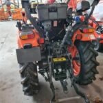 Kubota EK1-261 avec Chargeur Frontal - Tracteur – Image 5
