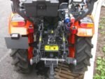 Kubota EK1-261 - Tracteur Compact et Polyvalent – Image 7