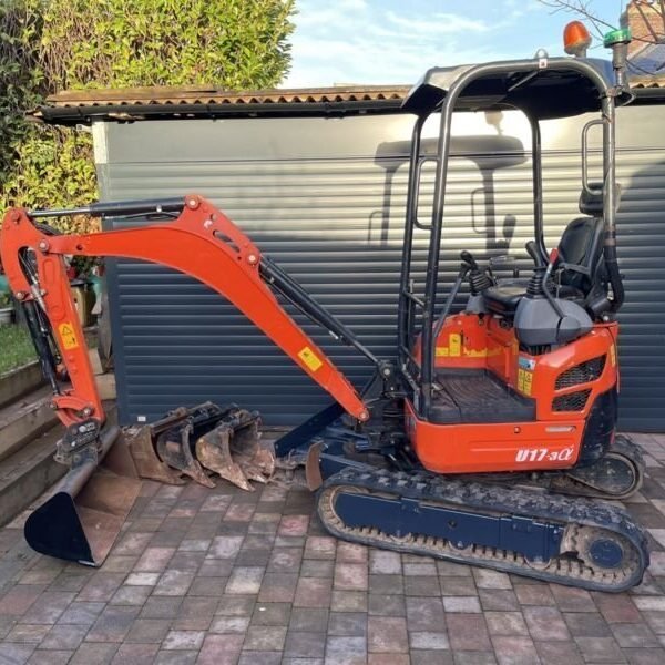 Mini pelle Kubota u17-3 , 2015 , 1,6T