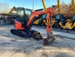 Mini pelle Kubota U27-4, 2015, 2,6T