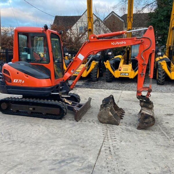 Mini Pelle Kubota KX71-3, 2,8T , 2010